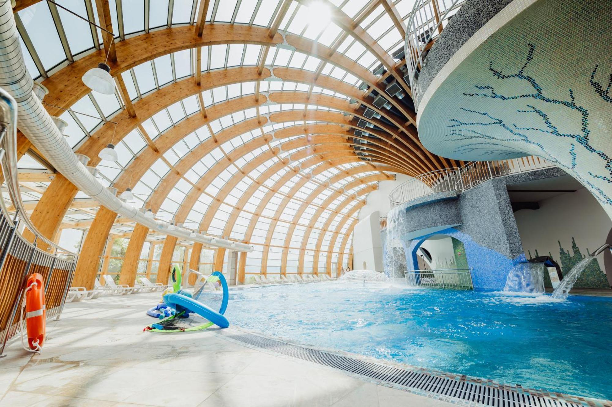 Kyriad Karkonosze 3* Wojcieszyce
